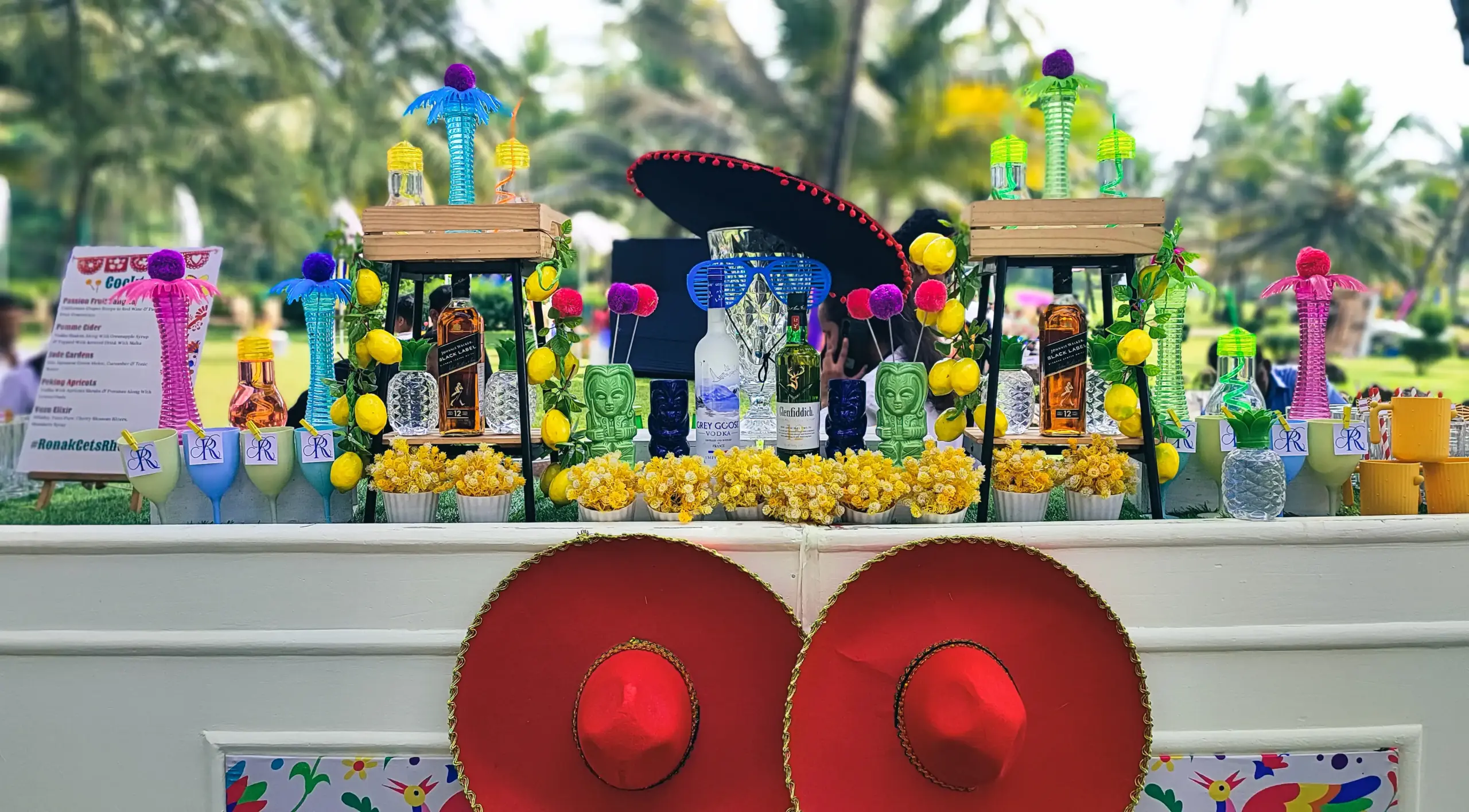 Concept Bars