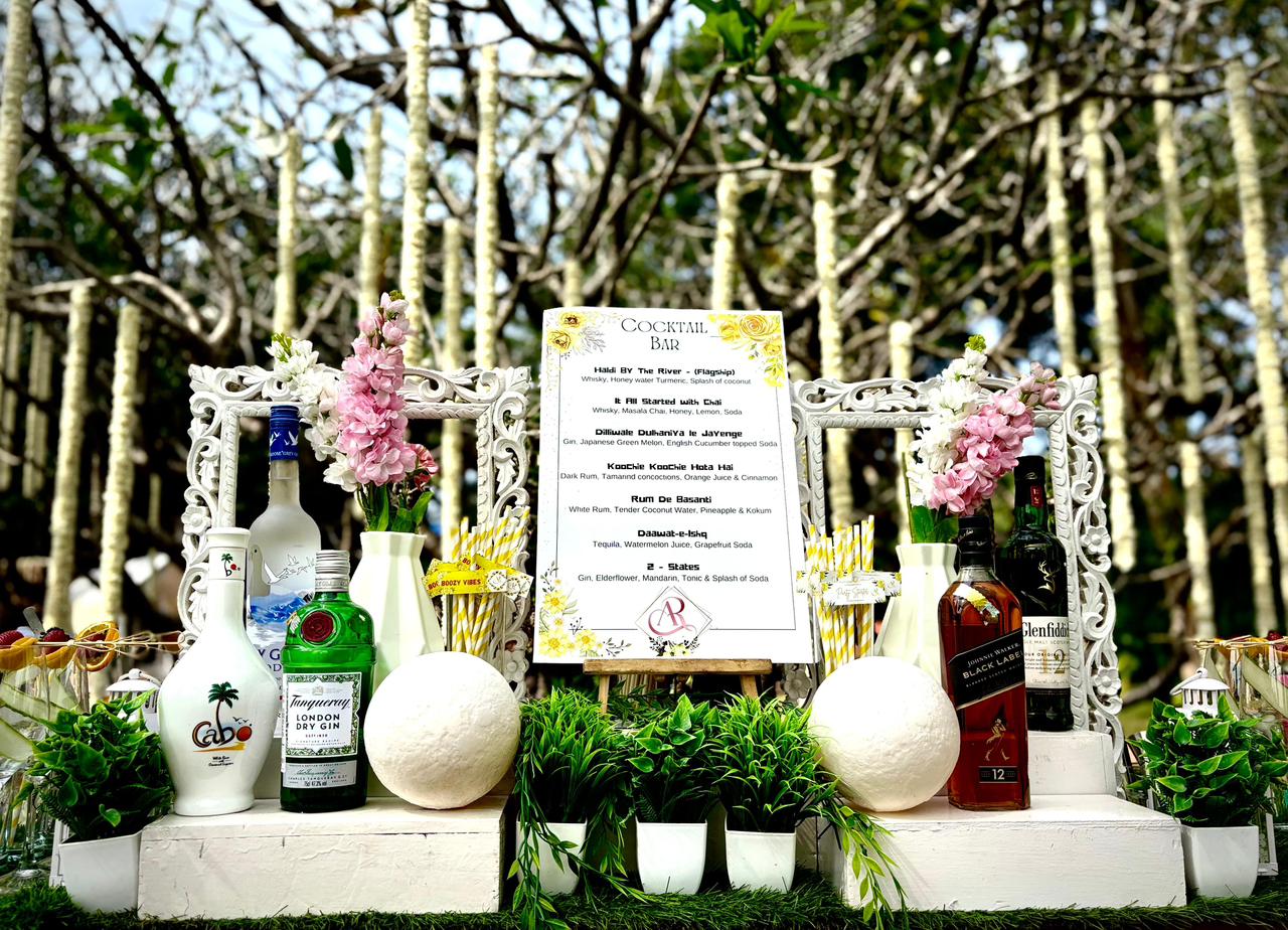 Concept Bars